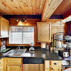 Отель Chalet W/ Epic Mountain Views & Hot Tub 3 Bedroom Cabin, фото 11