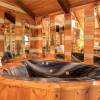 Отель Little Bear Hideaway 1 Bedroom Home with Hot Tub, фото 7
