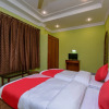Отель OYO 14371 Treetops Guest House, фото 14