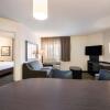 Отель Sonesta Simply Suites Oklahoma City Airport, фото 6