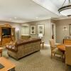 Отель Hilton Indianapolis Hotel & Suites, фото 8