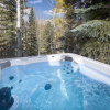 Отель Greenhill Court Vacation Home, фото 16
