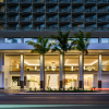 Отель OUTRIGGER Waikiki Paradise Hotel в Гонолулу