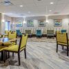 Отель Hampton Inn & Suites Burlington, фото 12