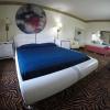 Отель Luxe Inn and Suites, фото 5