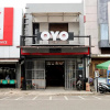 Отель OYO 1191 Monalisa Residence And Cafe, фото 1