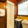 Отель Seahorse Cottage 2 Two Bedroom Cottage, фото 8