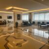 Отель Particulier Serviced Apartments, фото 10