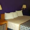 Отель Regency Inn & Suites Bay City в Бее-Сити