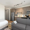 Отель Arlington Roomy Studio Apartment, фото 4