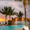 Отель Deluxe Studio Balcony Bay View Amazing Pool, фото 21