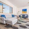 Отель Convenient Rockdale Apartment Next To Station And Beach, фото 3