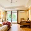 Отель BluO 3BHK - DLF Galleria | BathTub, Balcony, фото 7