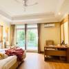 Отель BluO 3BHK - DLF Galleria | BathTub, Balcony, фото 3