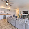 Отель Modern Apartment w/ Beautiful Mountain Views!, фото 10