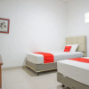 Отель Residences by RedDoorz Syariah @ Buah Batu, фото 15