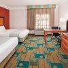 Отель La Quinta Inn & Suites by Wyndham Winston-Salem, фото 11