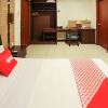 Отель Thamrin Condotel by OYO Rooms в Джакарте