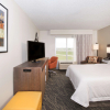 Отель Hampton Inn & Suites N. Ft. Worth-Alliance Airport, фото 2