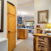 Отель The Seasons 1834 2 Bedroom Condo by RedAwning, фото 11