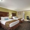 Отель Solara Inn and Suites, фото 12