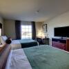 Отель Cobblestone Inn & Suites - Harvey, фото 7