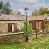 Отель Host Stay Granary Cottage, фото 1