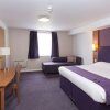 Отель Premier Inn Silverstone, фото 25