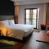 Отель Holiday Inn Express Shanghai Tourism Zone, фото 18