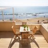 Отель Beach Life Apartment Exclusive Seafront Triplex, фото 9