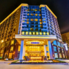 Отель House International Hotel, фото 1