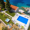 Отель Beachfront Villa Gabriela with Pool, фото 28