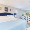Отель Luxury Ocean Blue beach house- 3 bed room Dog friendly, фото 19