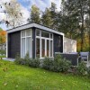 Отель Modern Holiday Home at the Edge of the Forest, фото 4