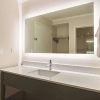 Отель La Quinta Inn & Suites by Wyndham Atlanta Midtown - Buckhead, фото 7