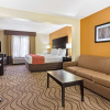 Отель La Quinta Inn & Suites by Wyndham Tampa North I-75, фото 7