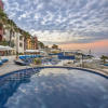 Отель Room in Holiday House - Hacienda Encantada-king Or Queen Beds-kitchenette!, фото 1