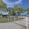 Отель Carthage Family Home W/porch + Horse Boarding, фото 17