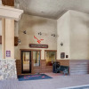 Отель Premier Red Hawk Lodge 2 Br~walk To Slopes~kids Ski Free 2 Bedroom Condo by RedAwning, фото 2