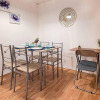 Отель Lovely 2 Bedroom Apartment With Fireplace, фото 10