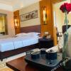 Отель Zhaotong Purple Light Hotel, фото 2