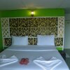 Отель Phi Phi Beach Front Resort, фото 37