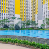Отель Modern Studio with Great Lake View at Springlake Summarecon Apartment, фото 1