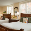Отель Embassy Circle Guest House, фото 5