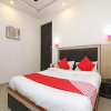 Отель OYO Flagship 24679 Hotel Green House, фото 3