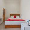 Отель RedDoorz Syariah Plus @ Perintis Guesthouse Tasikmalaya, фото 8