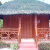 Отель Mar and Em's Bamboo Cottages, фото 2