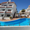 Отель Casa Las Flores with heated pool, only 490 meters to the beach, balcony, wifi, фото 1