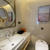 Отель Vienna International Hotel Xinyang Yangshan New District Branch, фото 26