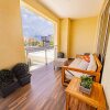 Отель Luxury 2-bedroom Condo Right on the Strip in Palm Beach, фото 13
